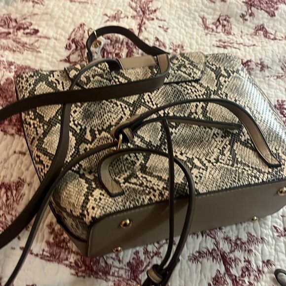 Nicole lee Tan and Black Satchel - Picture 7 of 7